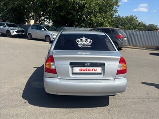 2004 Hyundai Accent ТагАЗ II, серебристый, 390000 рублей, вид 4