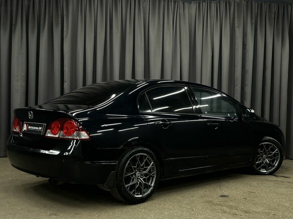 2007 Honda Civic VIII, чёрный, 789777 рублей - вид 2