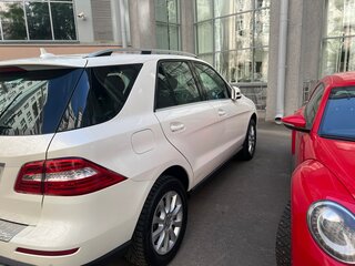 2012 Mercedes-Benz M-Класс 350 III (W166), белый, 2200000 рублей, вид 2