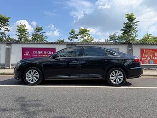 2023 Volkswagen Passat B8 Рестайлинг, чёрный, 1645000 рублей, вид 5