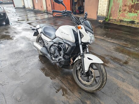2014 Honda CTX 700, белый, 560000 рублей, вид 4