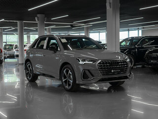 2026 Audi Q3 45 TFSI II (F3), серый, 4900000 рублей, вид 2
