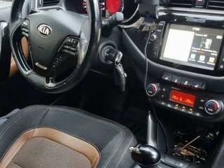 2017 Kia Ceed II Рестайлинг, белый, 1450000 рублей, вид 5