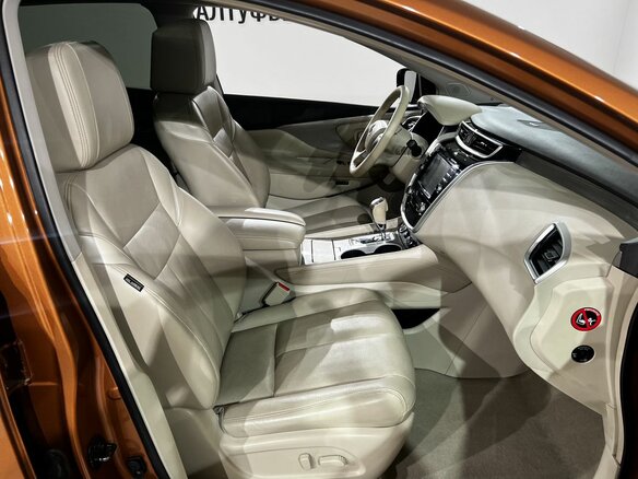 2017 Nissan Murano III (Z52), оранжевый, 2890000 рублей - вид 13
