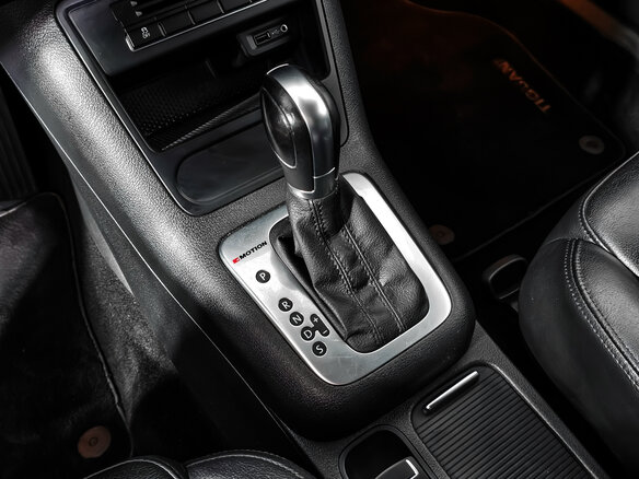 2015 Volkswagen Tiguan I Рестайлинг, белый, 1250000 рублей - вид 10