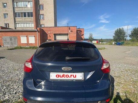 2011 Ford Focus III, синий, 620000 рублей, вид 3
