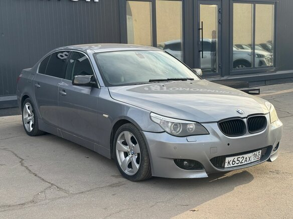 2003 BMW 5 серии 520i V (E60/E61), серый, 899000 рублей - вид 2