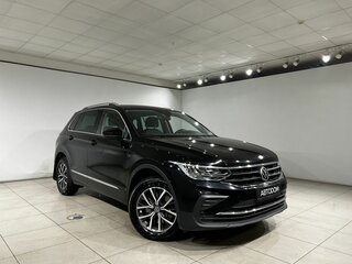 2021 Volkswagen Tiguan II Рестайлинг, чёрный, 2299000 рублей, вид 3