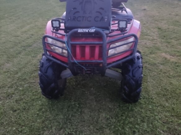 2014 Arctic Cat 700 Series, красный - вид 7