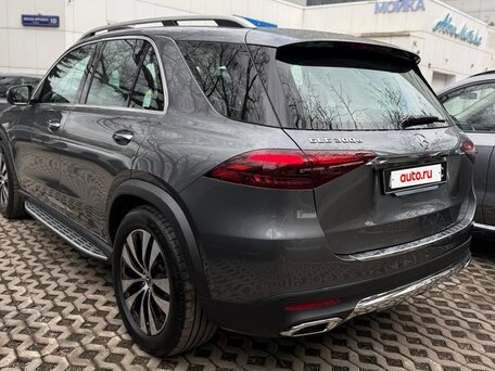 2025 Mercedes-Benz GLE 300 d II (V167) Рестайлинг, серый, 9950000 рублей, вид 4
