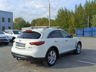 2013 Infiniti QX70, белый, 1695000 рублей, вид 5