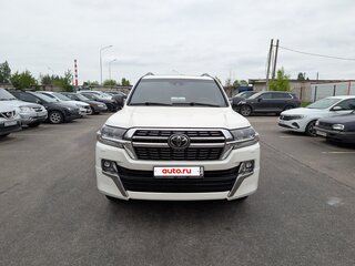 2020 Toyota Land Cruiser 200 Series Рестайлинг 2, белый, 7850000 рублей, вид 1