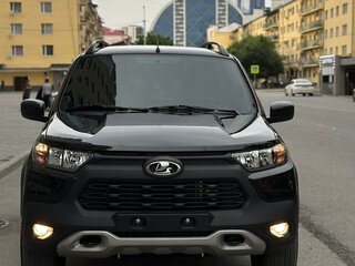 2025 Lada (ВАЗ) Niva Travel I, чёрный, 1340000 рублей, вид 2