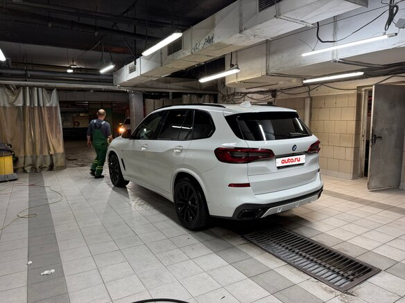 2019 BMW X5 30d IV (G05/G18), белый - вид 5