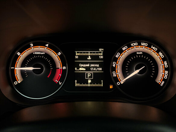 2025 Lada (ВАЗ) Vesta SW Cross I Рестайлинг (NG), белый, 1497000 рублей - вид 9