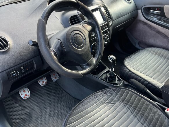 2012 Geely MK Cross I, белый, 330000 рублей - вид 4