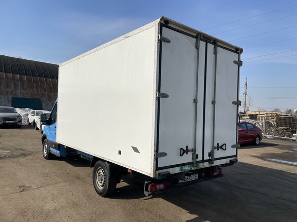 2021 Ford Transit, синий, 1890000 рублей - вид 6