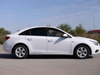 2014 Chevrolet Cruze I Рестайлинг, белый, 790000 рублей, вид 4