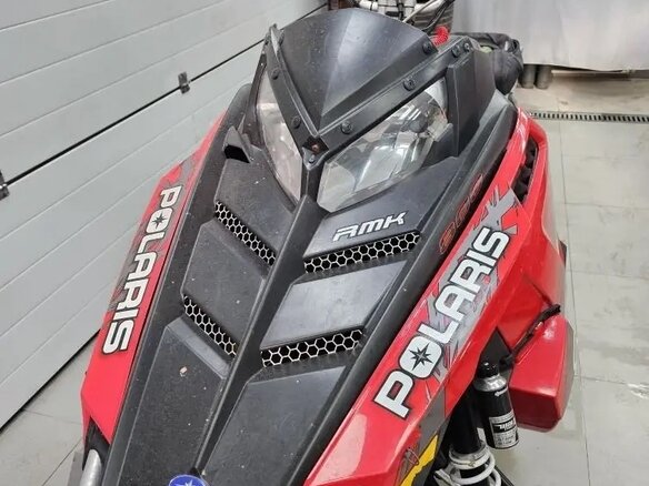 2013 Polaris 120 Assault, красный, 560000 рублей - вид 1