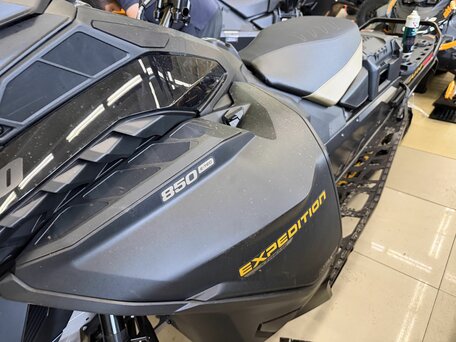 2026 BRP Ski-Doo Expedition Xtreme 850, чёрный, 2650000 рублей, вид 2