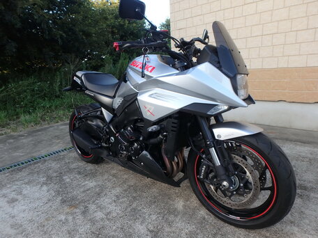 2021 Suzuki GSX-S 1000S Katana, серебристый, 1100000 рублей, вид 1
