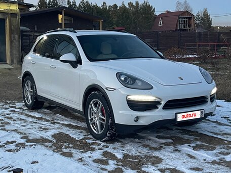 2012 Porsche Cayenne S II (958), белый, 1700000 рублей, вид 2