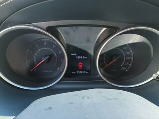 2011 Mitsubishi Outlander II Рестайлинг, красный, 950000 рублей, вид 5