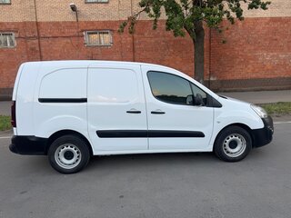 2021 Citroen Berlingo, белый, 1375000 рублей, вид 2