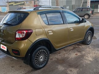 2017 Renault Sandero Stepway II, зелёный, 680000 рублей, вид 5