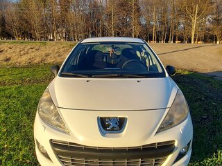 2011 Peugeot 207 I Рестайлинг, белый, 450000 рублей, вид 1