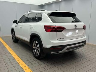 2022 Volkswagen Tayron I, белый, 2370000 рублей, вид 4