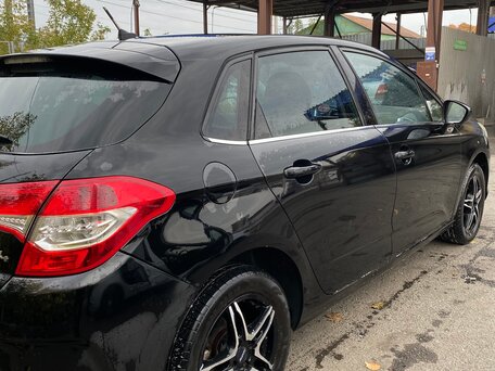 2011 Citroen C4 II, чёрный, 620000 рублей, вид 5