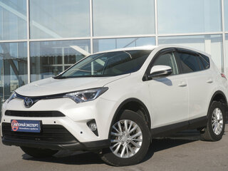 2018 Toyota RAV4 IV (XA40) Рестайлинг, белый, 2662000 рублей, вид 1