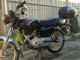 Bajaj Boxer 100