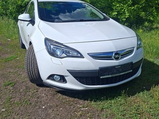 2014 Opel Astra GTC J Рестайлинг, белый, 850000 рублей, вид 3