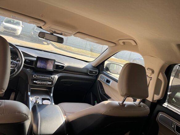2019 Ford Explorer VI, коричневый, 2375777 рублей - вид 11