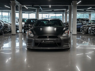 2011 Nissan GT-R I Рестайлинг 1, чёрный, 6800000 рублей, вид 3