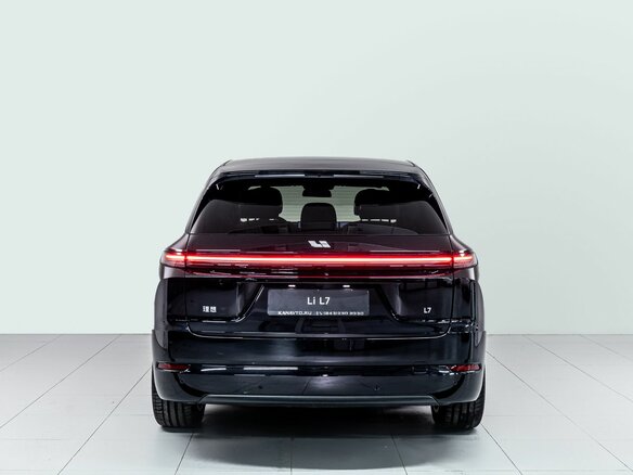 2026 Li Auto (Lixiang) L7 52.3 kWh I Рестайлинг, чёрный - вид 4