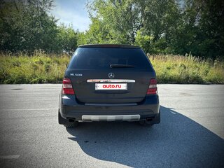 2006 Mercedes-Benz M-Класс 500 II (W164), чёрный, 900000 рублей, вид 3