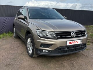 2018 Volkswagen Tiguan II, бежевый, 2650000 рублей, вид 2