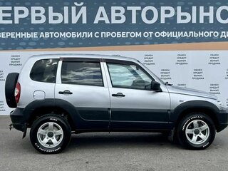 2019 Chevrolet Niva I Рестайлинг, серый, 599000 рублей, вид 4
