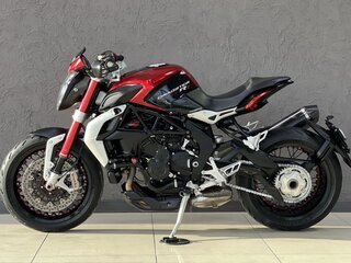 2015 MV Agusta Dragster 800, красный, 930000 рублей, вид 4