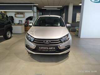 2026 Lada (ВАЗ) Granta I Рестайлинг, серебристый, 1238000 рублей, вид 2