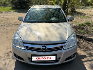 2010 Opel Astra H Рестайлинг, бежевый, 520000 рублей, вид 1