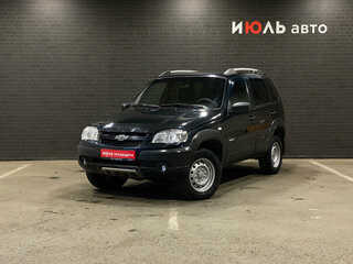 2017 Chevrolet Niva I Рестайлинг, чёрный, 760000 рублей, вид 1