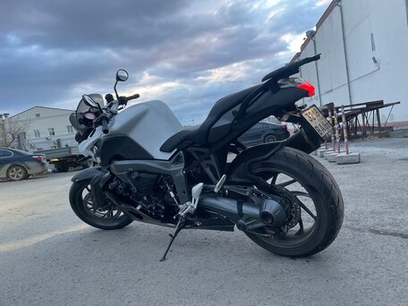 2009 BMW K 1300 R, белый, 805000 рублей, вид 4