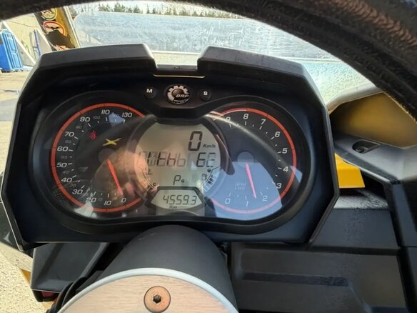 2013 BRP Can-Am Maverick 1000R, жёлтый - вид 9