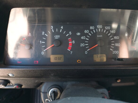 2014 Lada (ВАЗ) 2121 (4x4) I Рестайлинг, пурпурный, 420000 рублей - вид 12