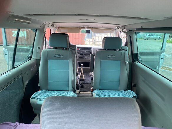 2001 Volkswagen Multivan T4, серебристый, 1400000 рублей - вид 13