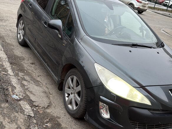 2010 Peugeot 308 I, серый, 550000 рублей - вид 1
